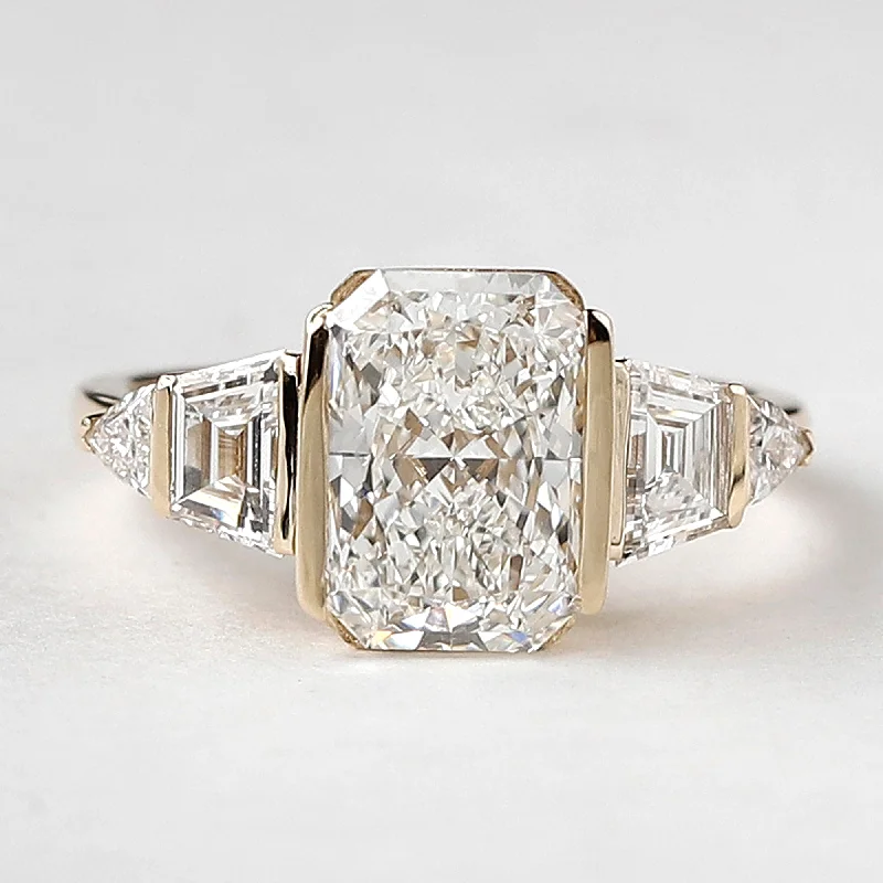 classic engagement rings for men with diamonds-Lab Grown Radiant Cut Diamond Ring With 14 K Gold For Her