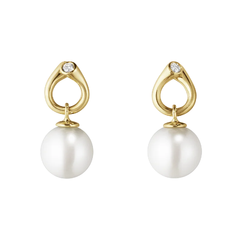 oversized resin stud earrings for contemporary looks -Magic Pearl & Diamond Earrings